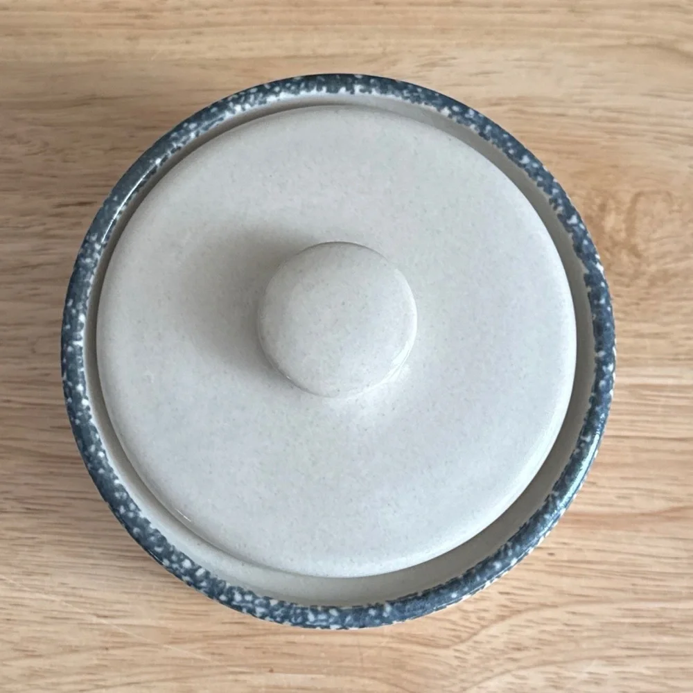 Home and Garden Party Stoneware Farmhouse Floral Pattern Butter Box With Lid
